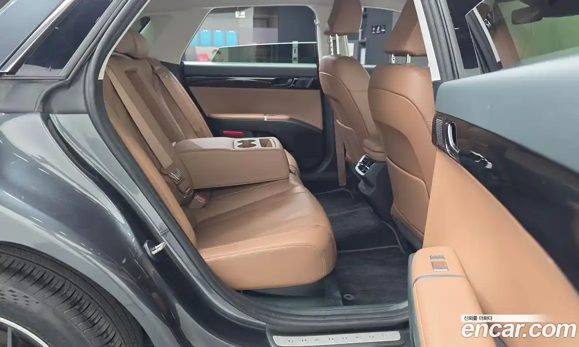 Hyundai Grandeur 2023 2.5 гидро, фото 18