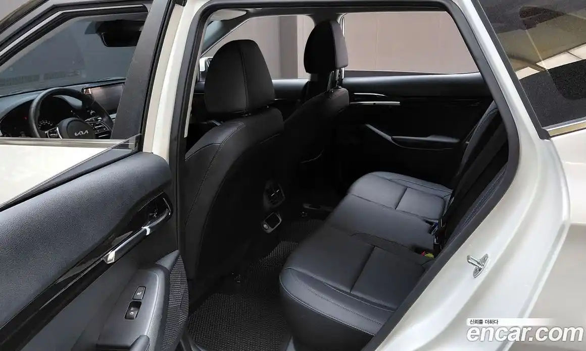 Kia Seltos 2022 1.6 автомат (гидро), фото 19