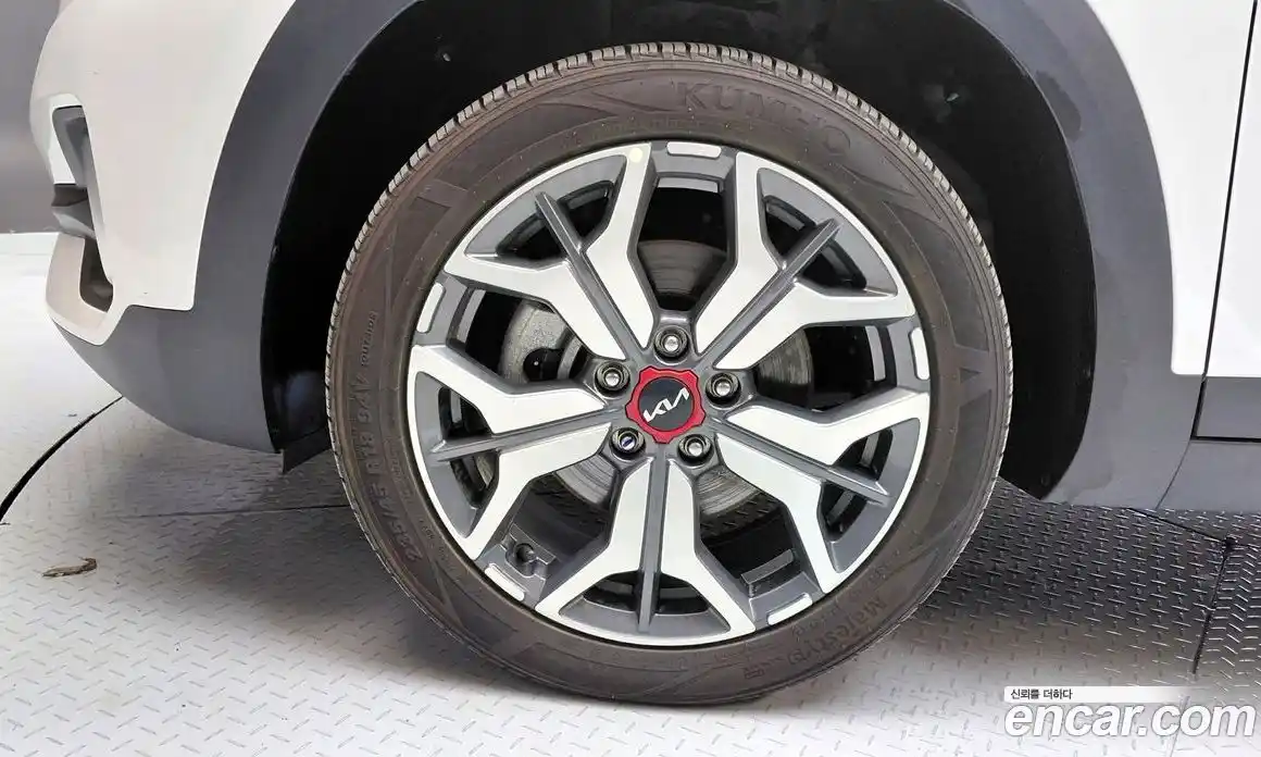 Kia Seltos 2022 1.6 автомат (гидро), фото 5