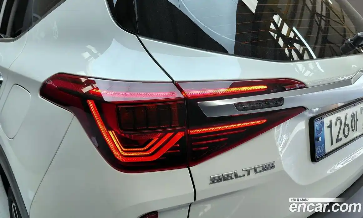 Kia Seltos 2022 1.6 автомат (гидро), фото 9
