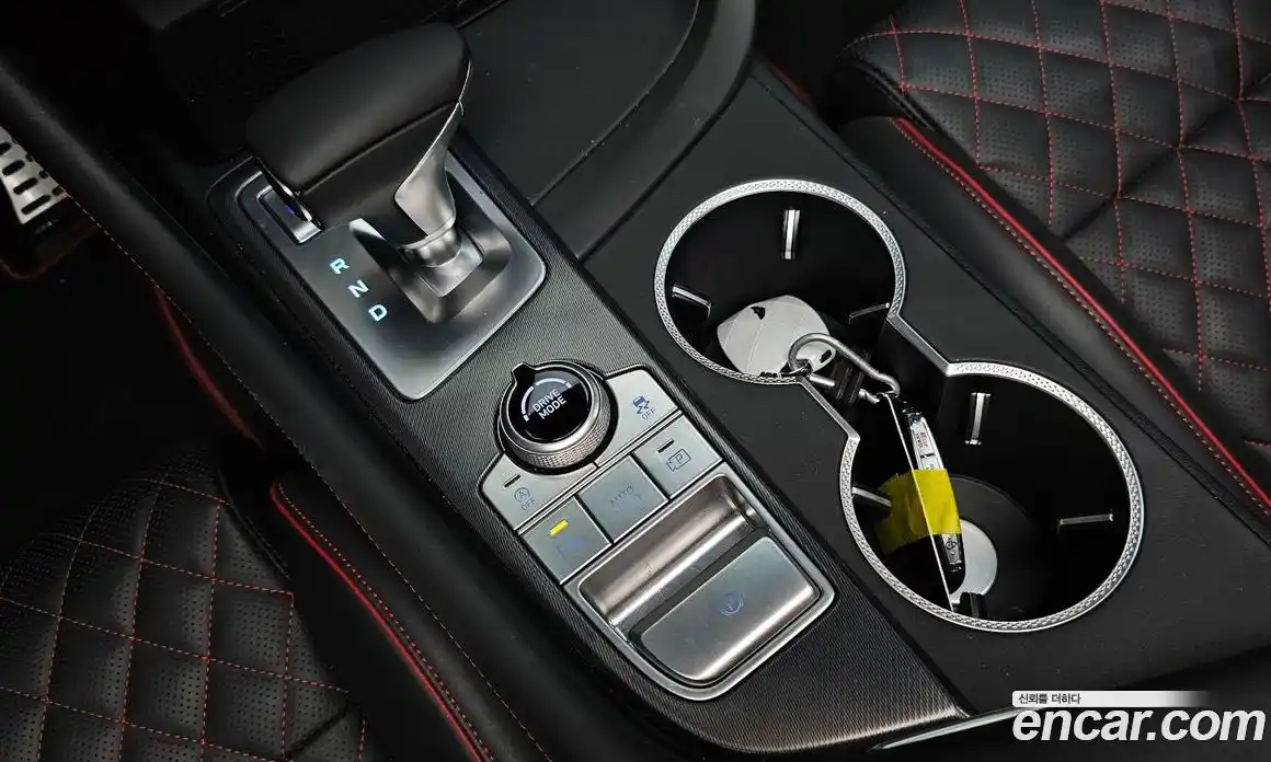 Genesis G70 2025 3.3 гидро, фото 11
