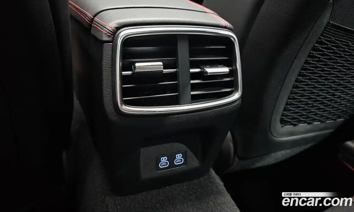 Genesis G70 2025 3.3 гидро, фото 31