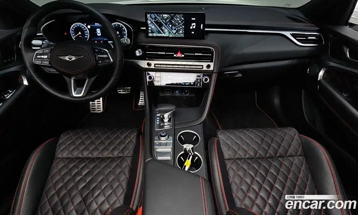 Genesis G70 2025 3.3 гидро, фото 9