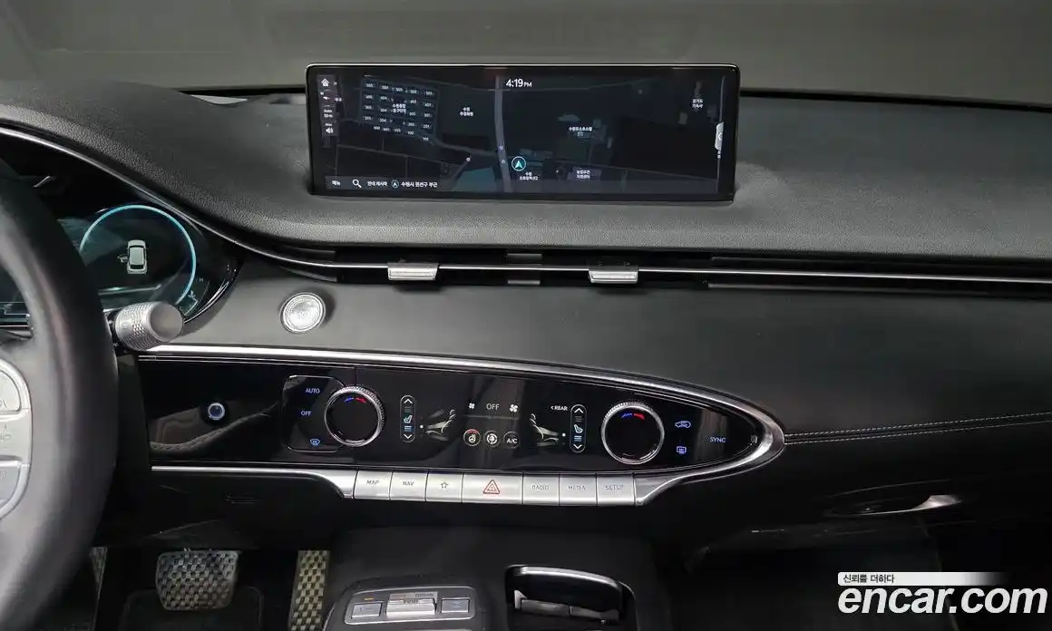 Genesis GV70 2021 2.5 гидро, фото 20