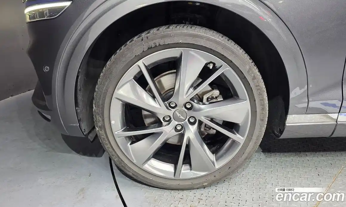 Genesis GV70 2021 2.5 гидро, фото 5