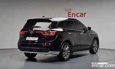 Renault QM6