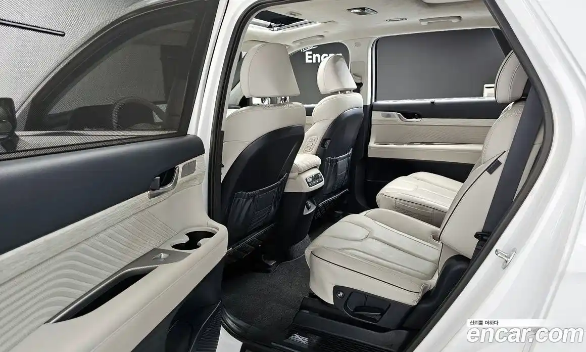 Hyundai Palisade 2023 3.8 автомат (гидро), фото 11