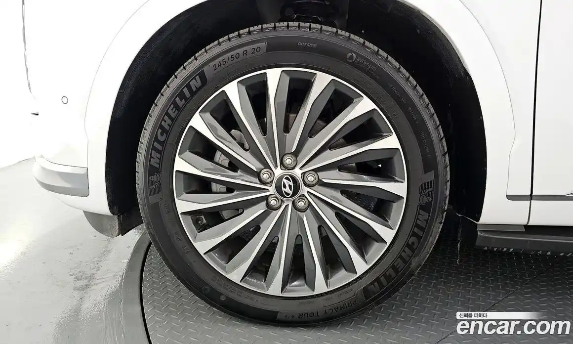 Hyundai Palisade 2023 3.8 автомат (гидро), фото 5