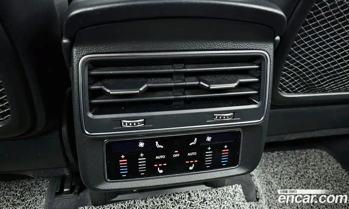 Audi Q7 2023 3.0 гидро, фото 24