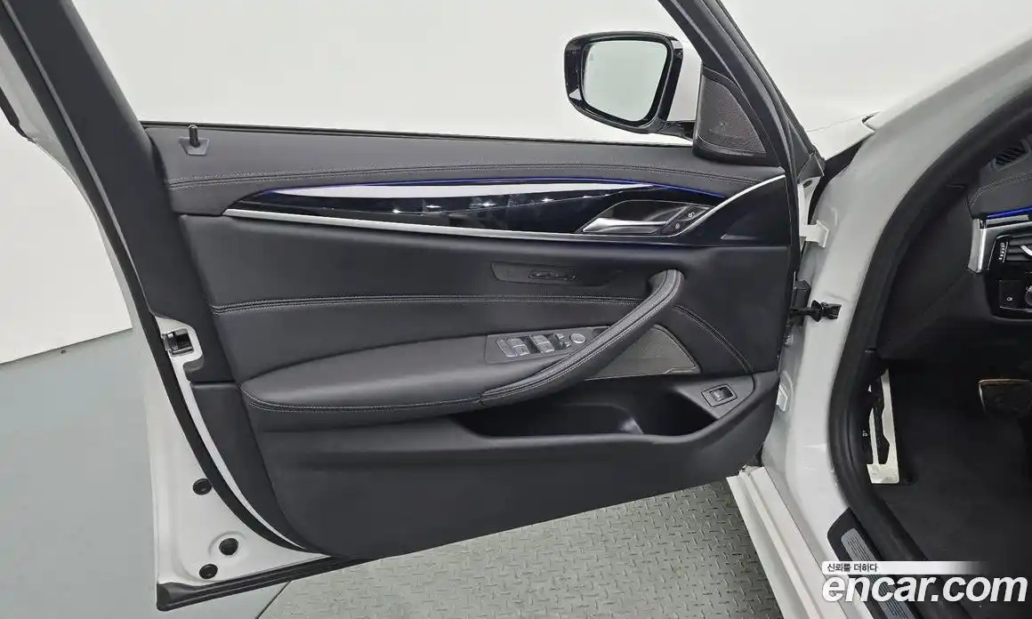 BMW 5-Series 2021 2.0 гидро, фото 13