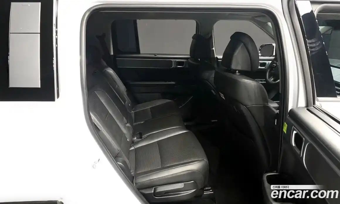 Hyundai Santa Fe 2024 1.6 автомат (гидро), фото 12