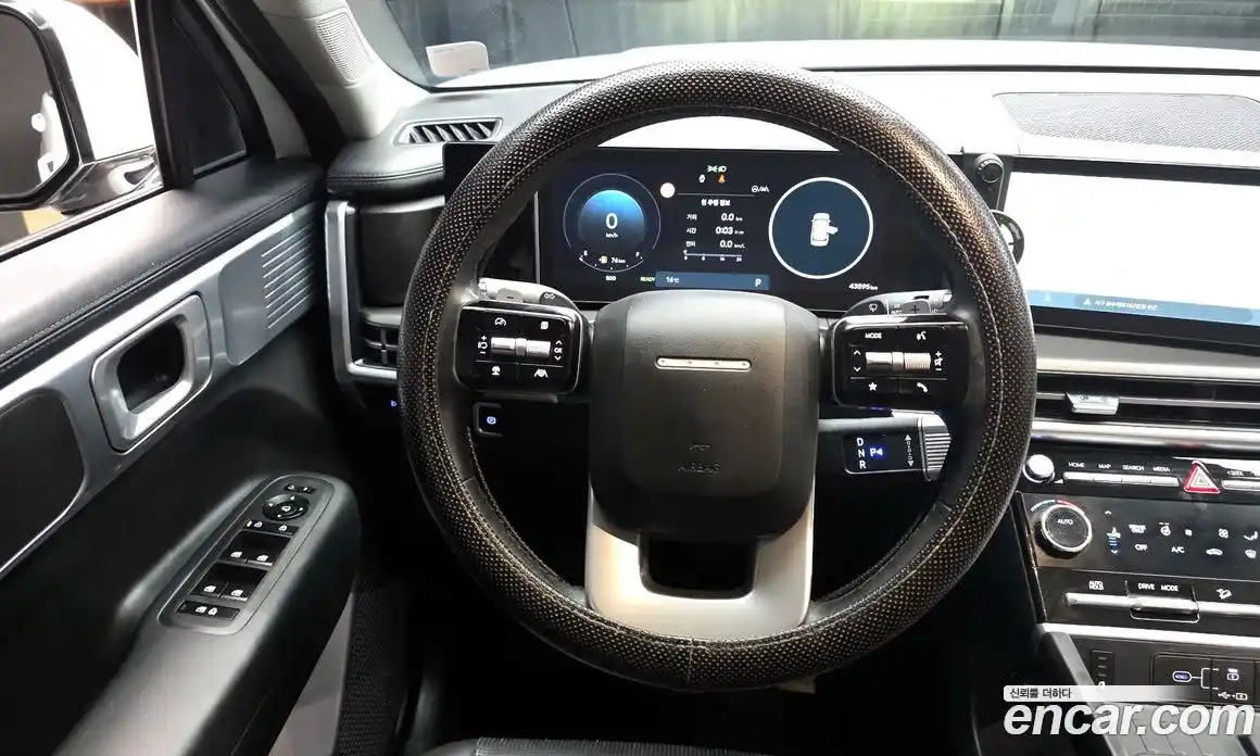 Hyundai Santa Fe 2024 1.6 автомат (гидро), фото 13