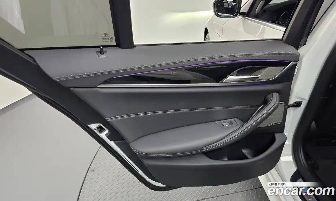 BMW 5-Series 2021 2.0 гидро, фото 15