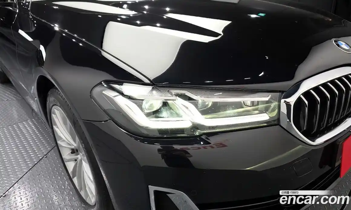 BMW 5 серия 2022 2.0 автомат (гидро), фото 8
