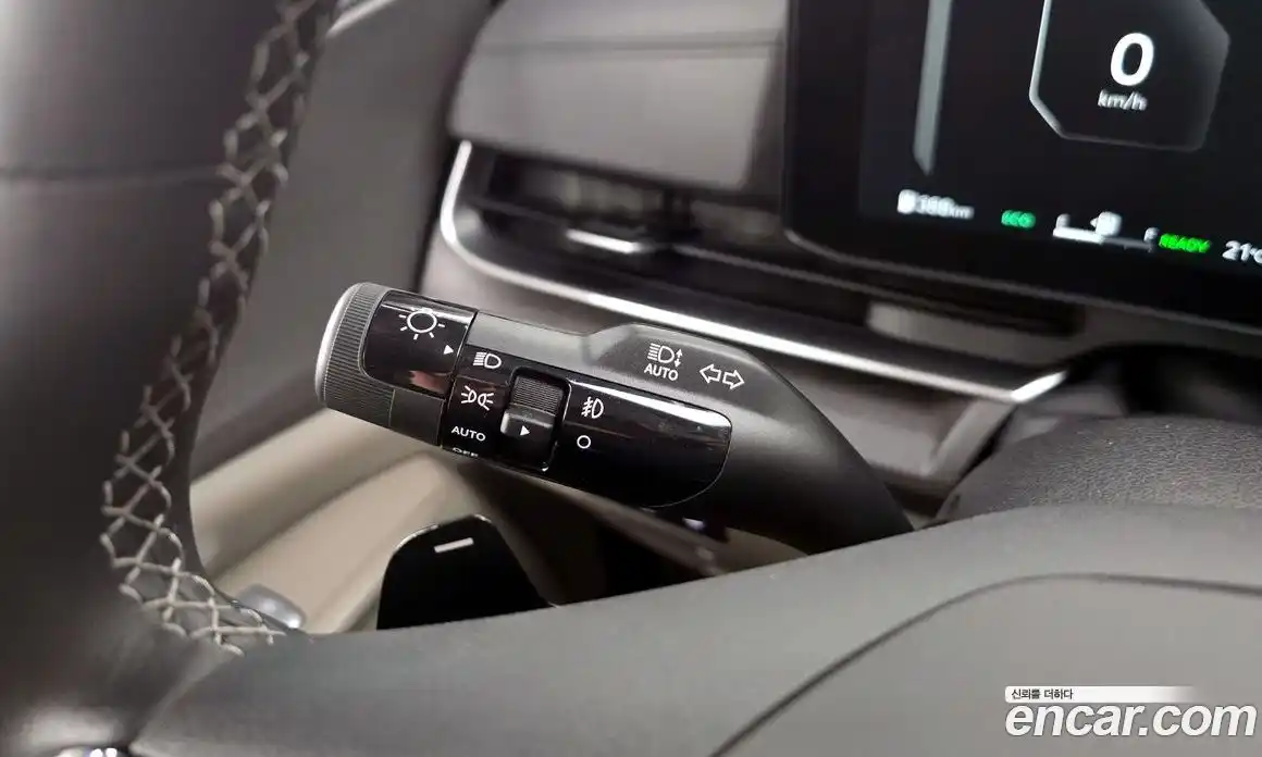 Kia Canival 2025 1.6 гидро, фото 17