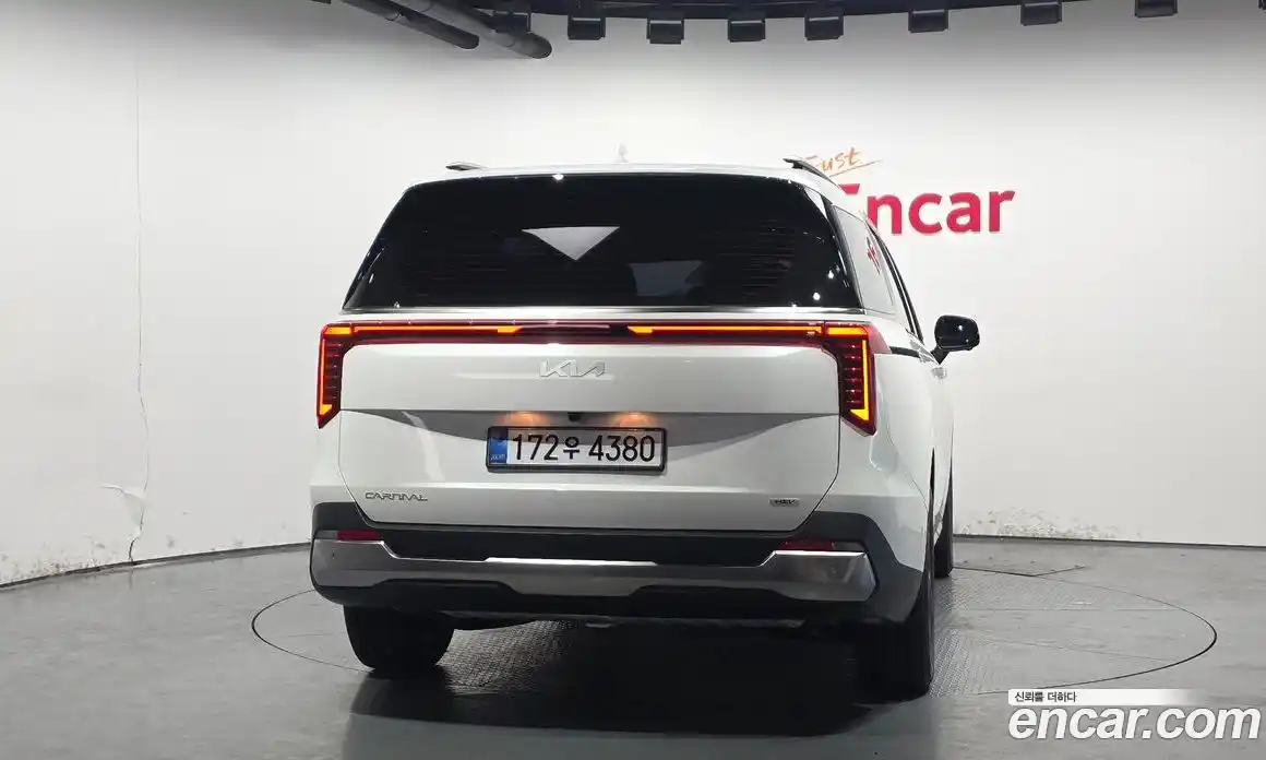 Kia Canival 2025 1.6 гидро, фото 4