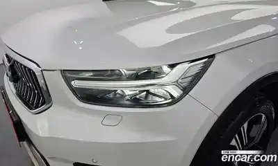 Volvo XC40 2021 2.0 автомат (гидро), миниатюра 8