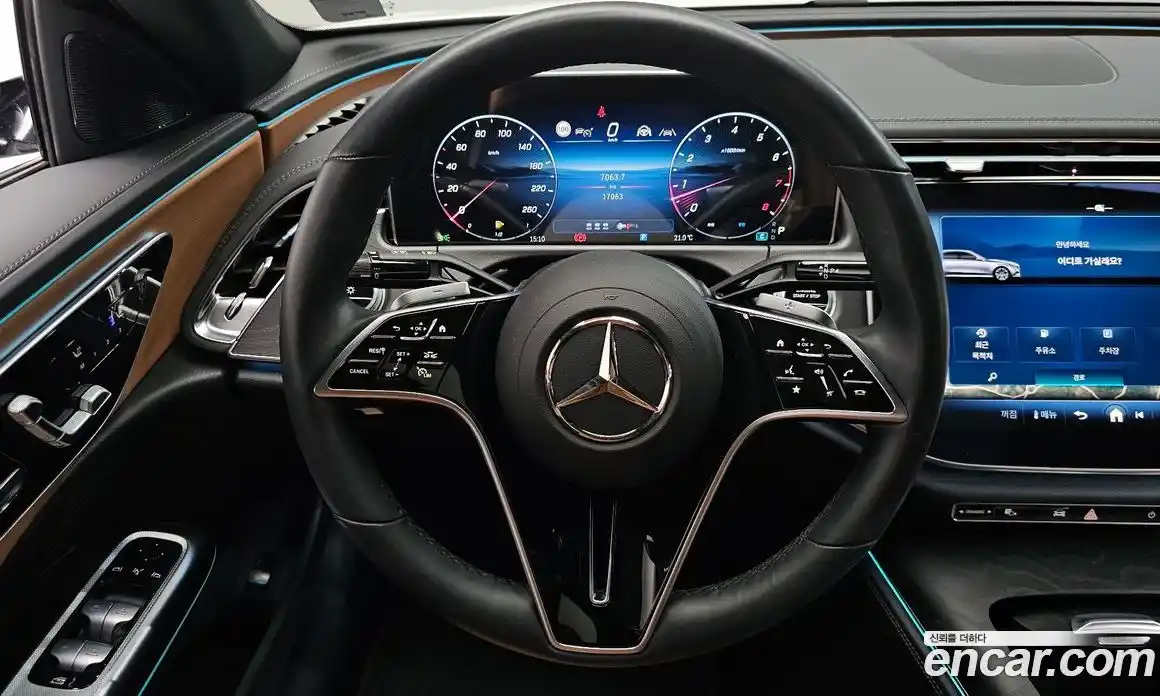 Mercedes-Benz E-Class 2024 2.0 гидро, фото 18