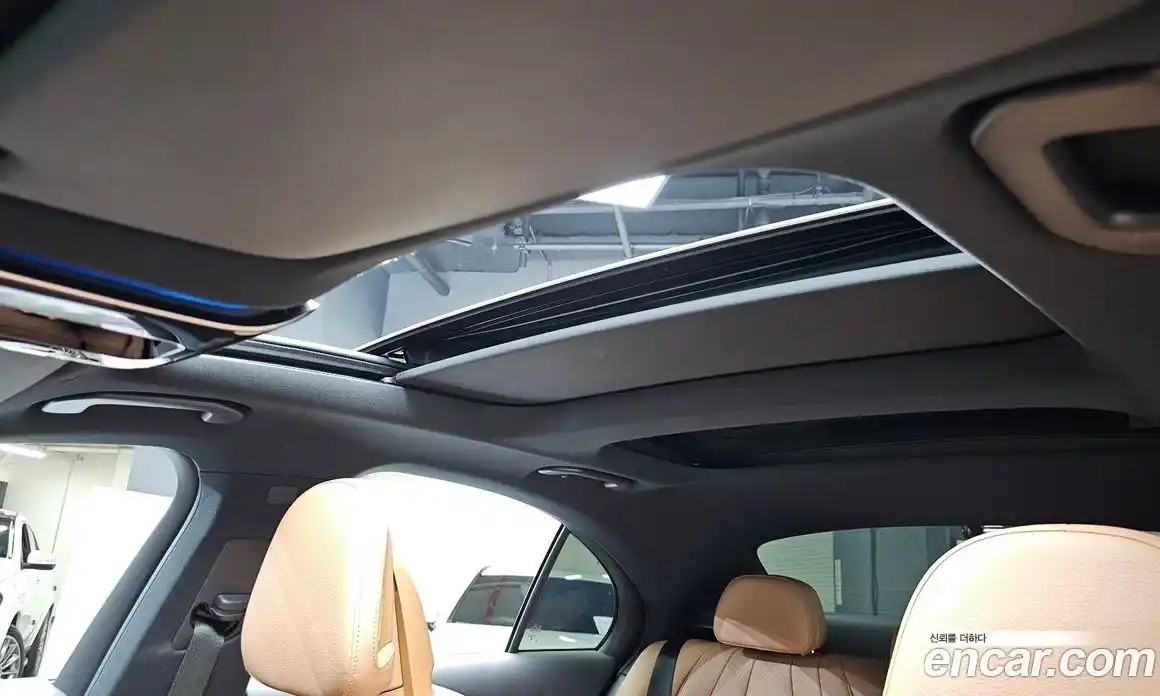 Mercedes-Benz E-Class 2024 2.0 гидро, фото 23
