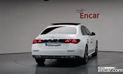 Mercedes-Benz E-Class 2024 2.0 гидро, миниатюра 3