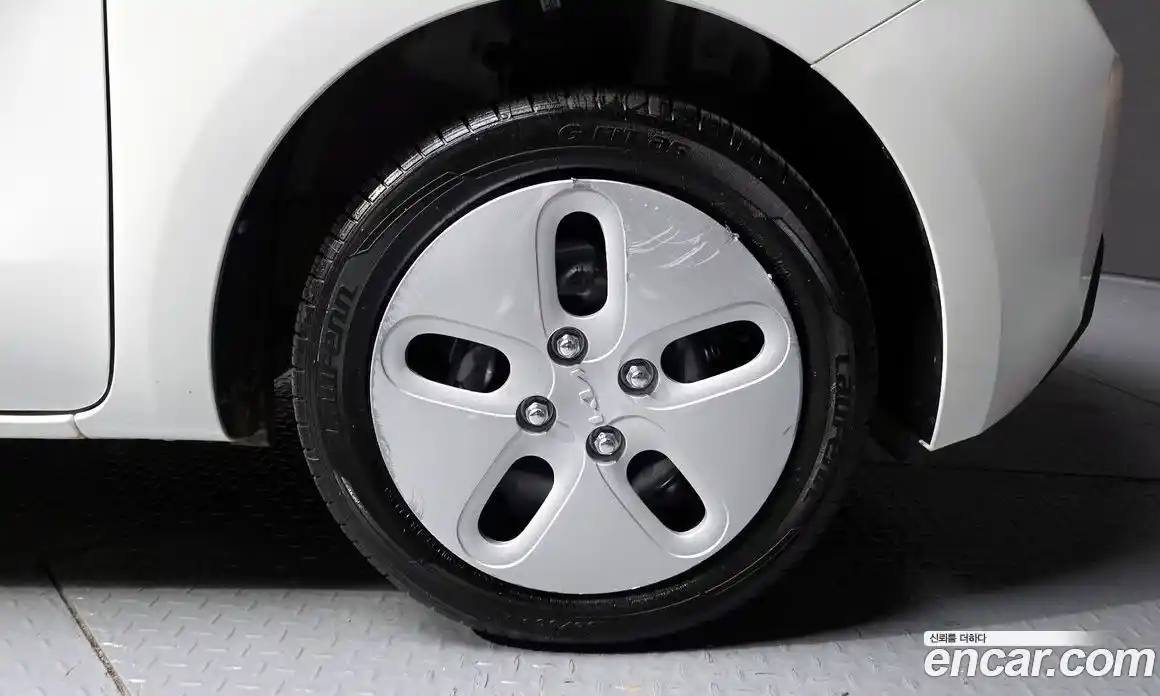 Kia Ray 2023 1.0 гидро, фото 29