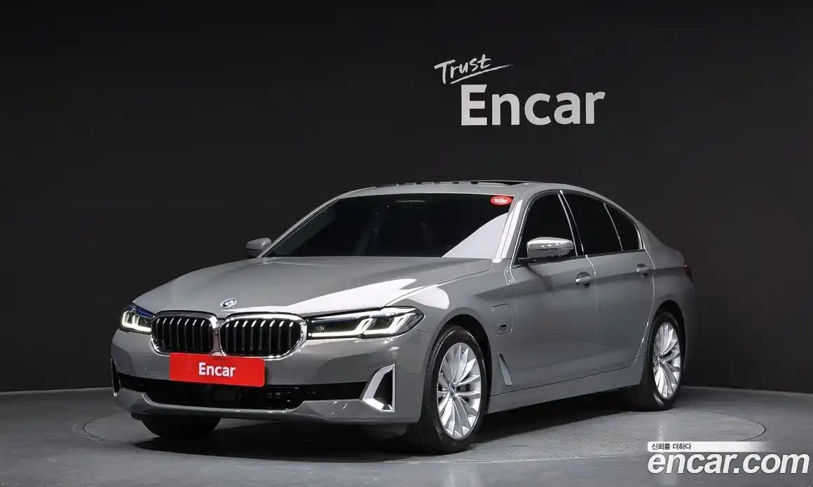 BMW 5-Series 2022 2.0 гидро, фото 1