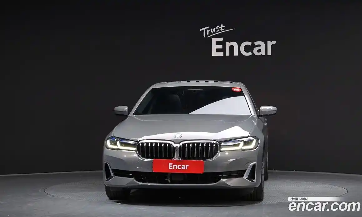 BMW 5-Series 2022 2.0 гидро, фото 3
