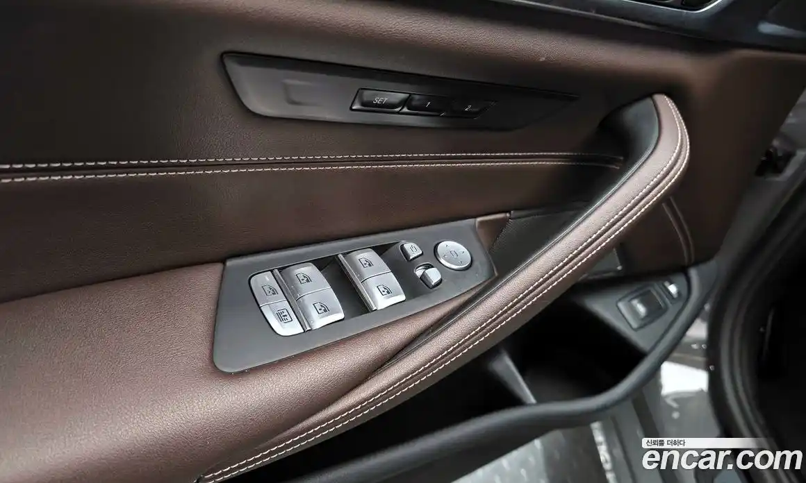 BMW 5-Series 2022 2.0 гидро, фото 34