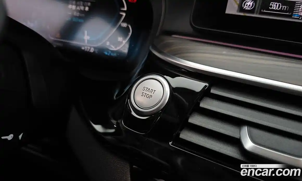 BMW 5-Series 2022 2.0 гидро, фото 37