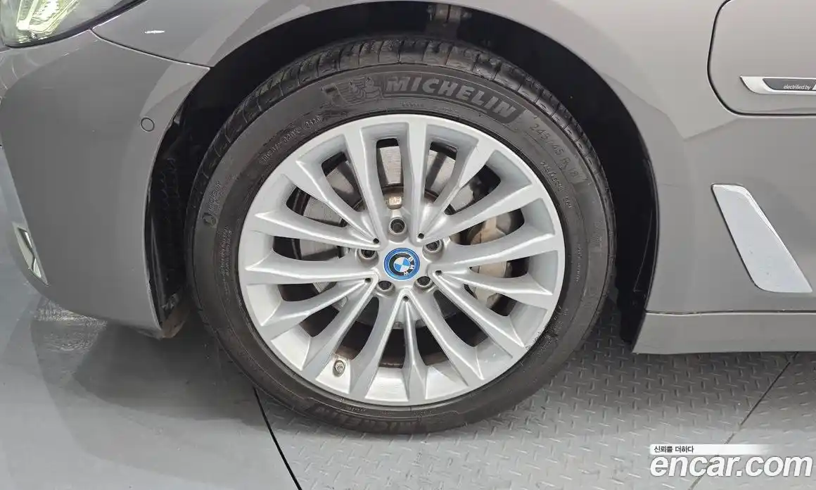 BMW 5-Series 2022 2.0 гидро, фото 5