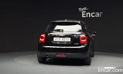 Mini Cooper 2017 1.5 автомат (гидро), миниатюра 4