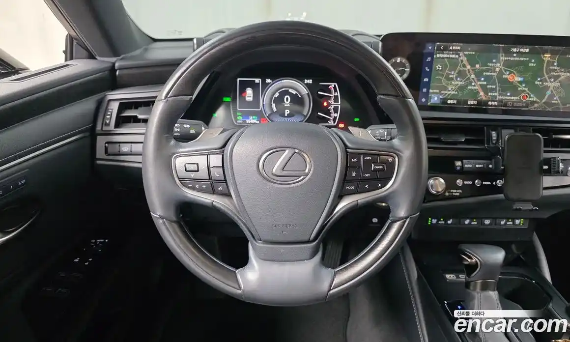Lexus ES 2023 2.5 гидро, фото 13