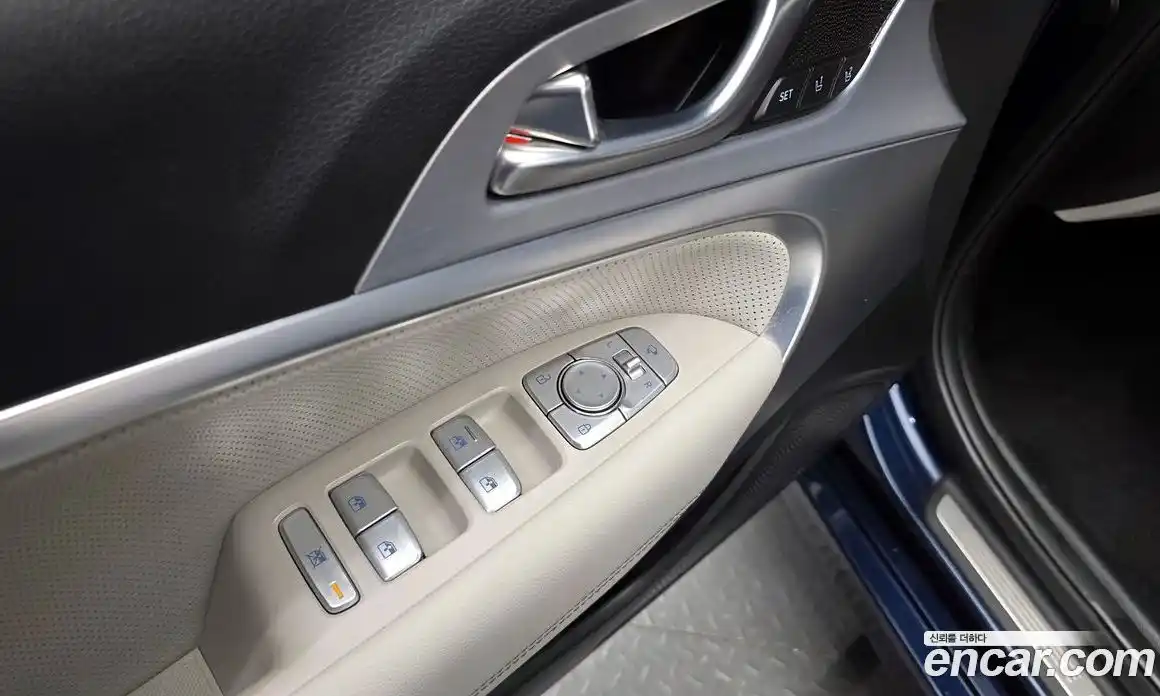 Genesis G70 2019 2.0 автомат (гидро), фото 13