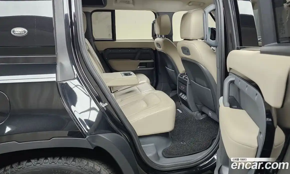 Land Rover Defender 2022 3.0 автомат (гидро), фото 18