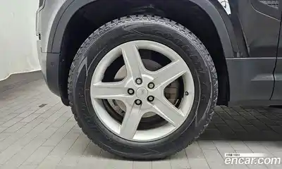Land Rover Defender 2022 3.0 автомат (гидро), миниатюра 5