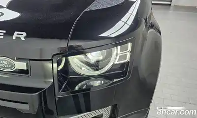Land Rover Defender 2022 3.0 автомат (гидро), миниатюра 8