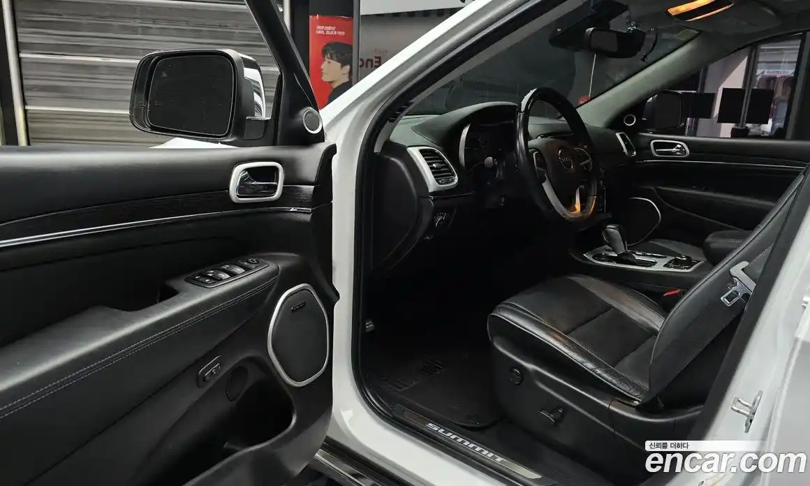 Jeep Cherokee 2020 3.6 автомат (гидро), фото 13