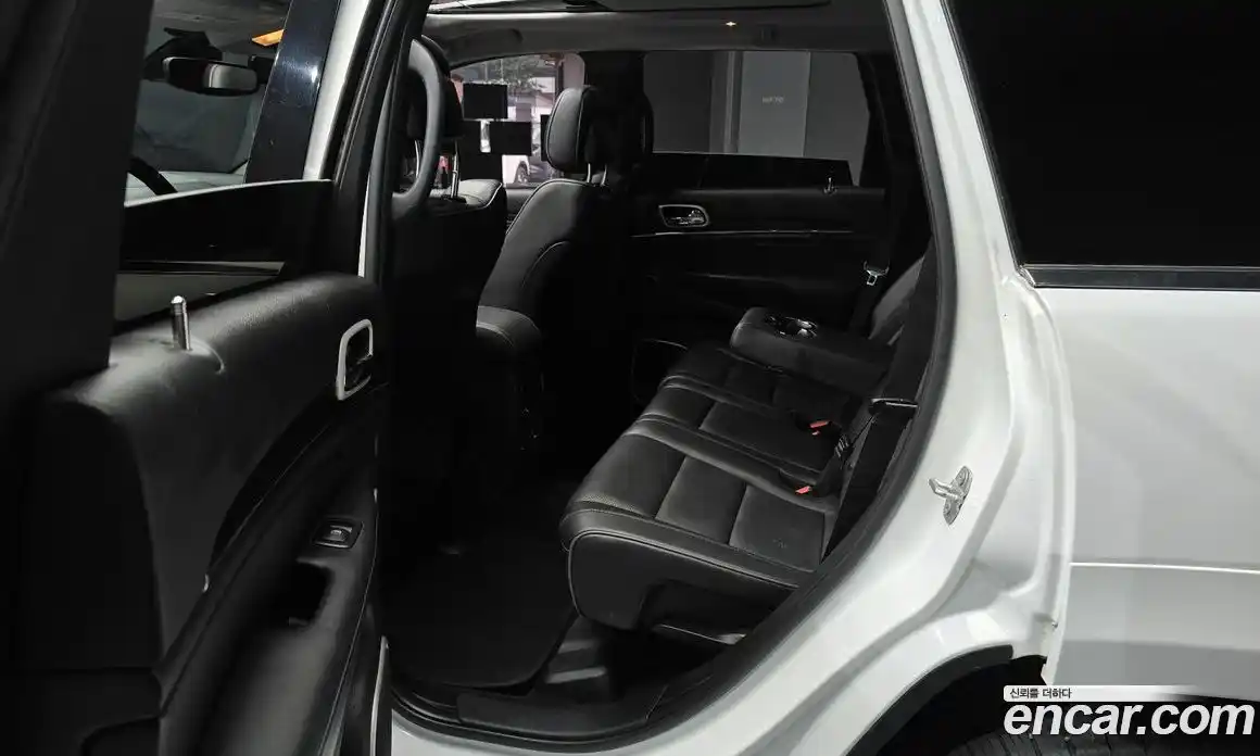 Jeep Cherokee 2020 3.6 автомат (гидро), фото 18