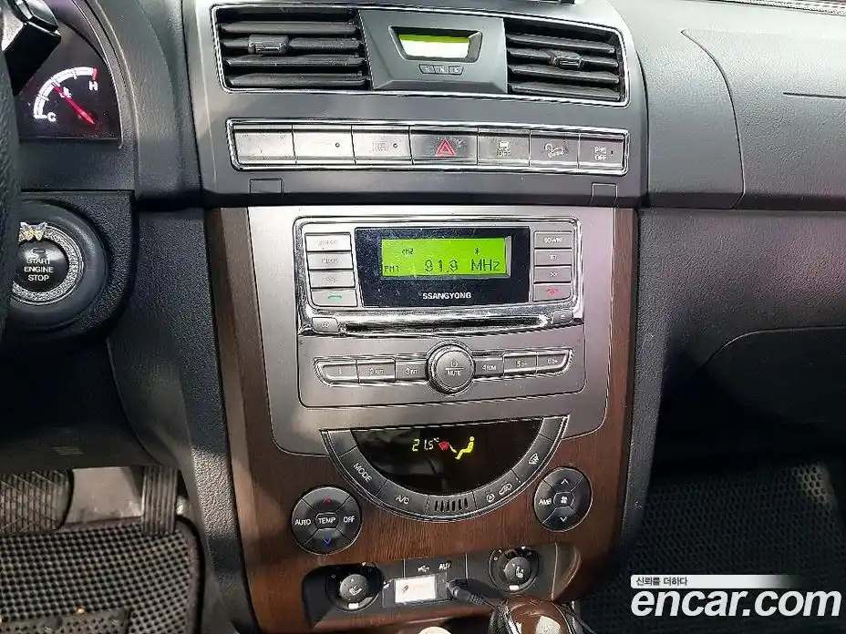 SsangYong Rexton 2013 2.0 автомат (гидро), фото 12