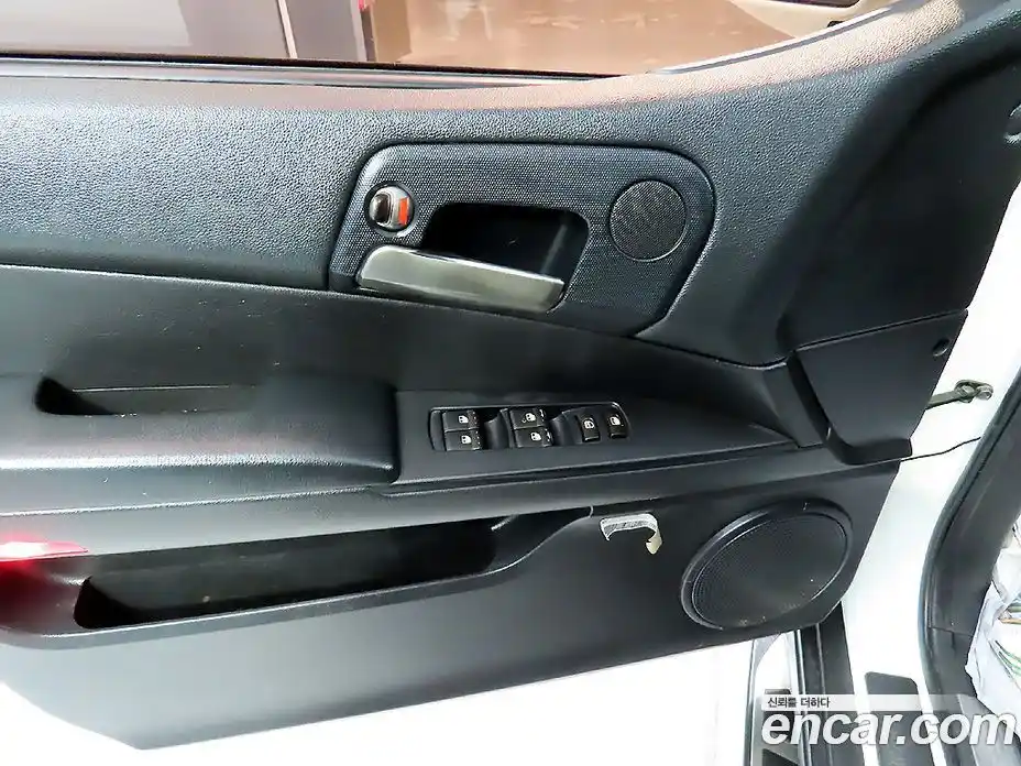SsangYong Korando 2015 2.0 автомат (гидро), фото 13