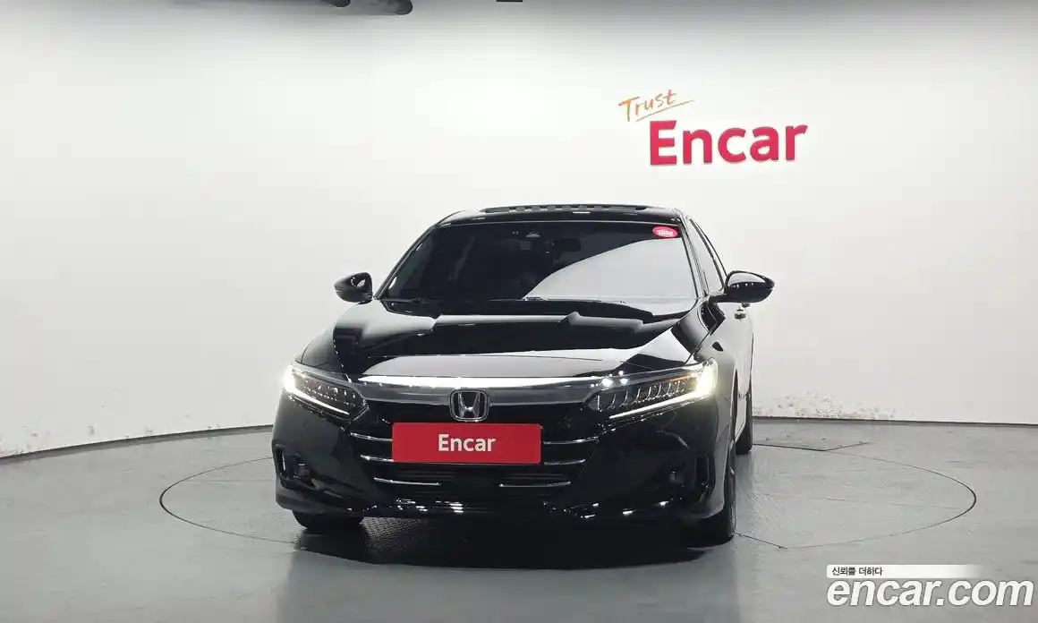 Honda Accord 2021 1.5 автомат (гидро), фото 3