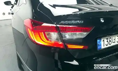 Honda Accord 2021 1.5 автомат (гидро), миниатюра 9