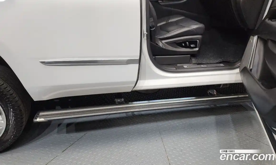 Cadillac Escalade 2018 6.2 гидро, фото 38