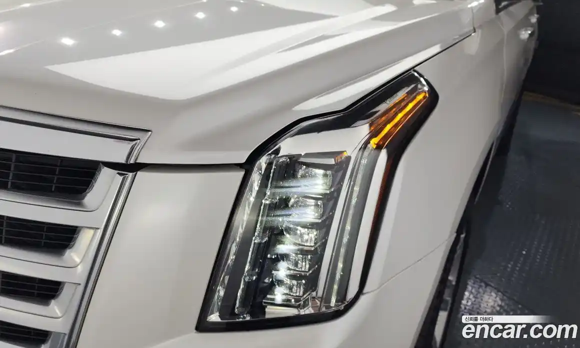 Cadillac Escalade 2018 6.2 гидро, фото 8