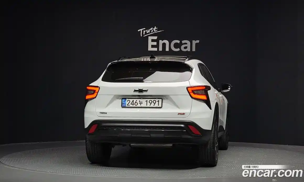 Chevrolet Trax 2023 1.2 гидро, фото 4