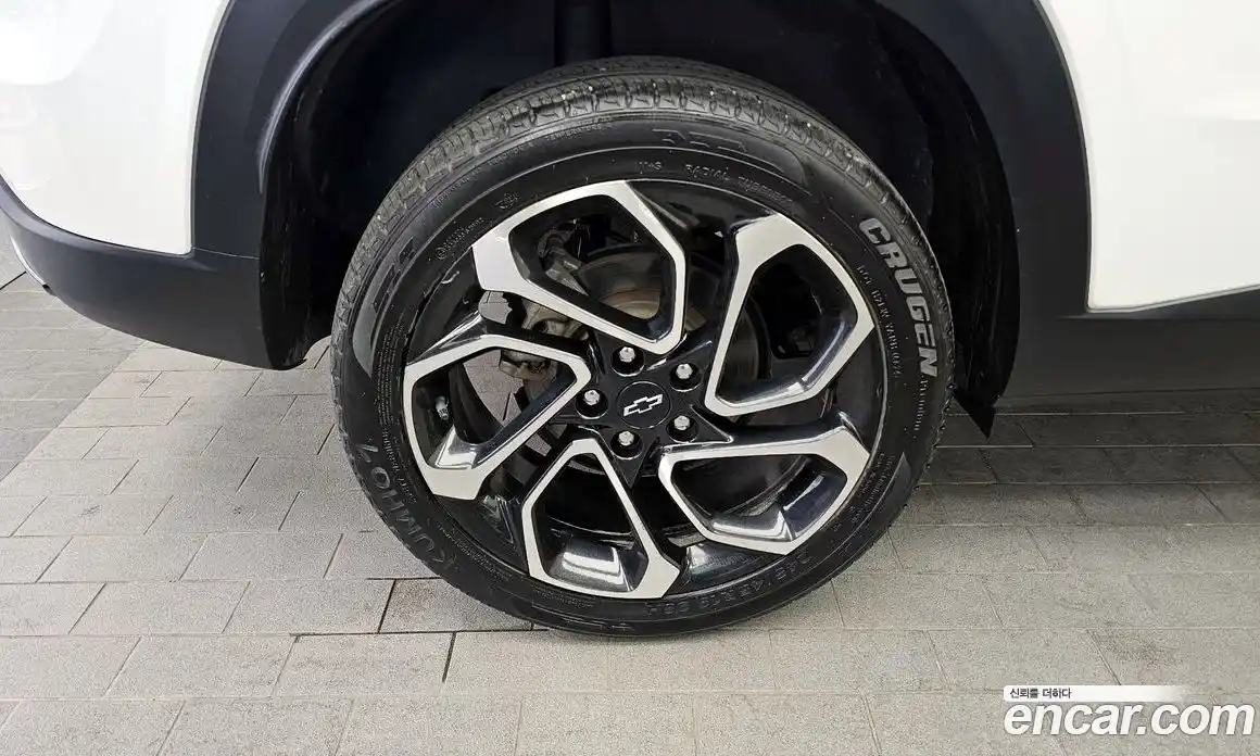 Chevrolet Trax 2023 1.2 гидро, фото 5