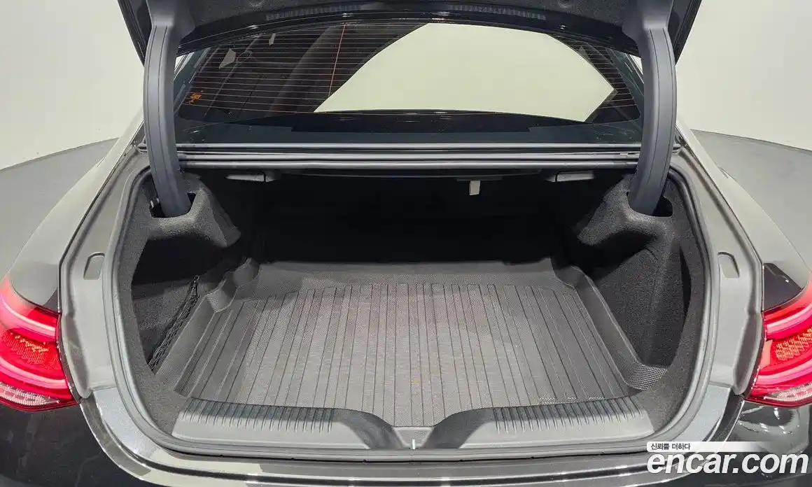 Mercedes-Benz CLS-Class 2020 1.9 гидро, фото 25