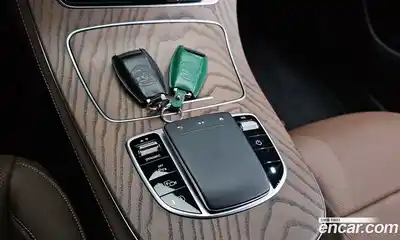 Mercedes-Benz E-Class 2023 2.0 гидро, миниатюра 12
