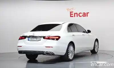 Mercedes-Benz E-Class 2023 2.0 гидро, миниатюра 2