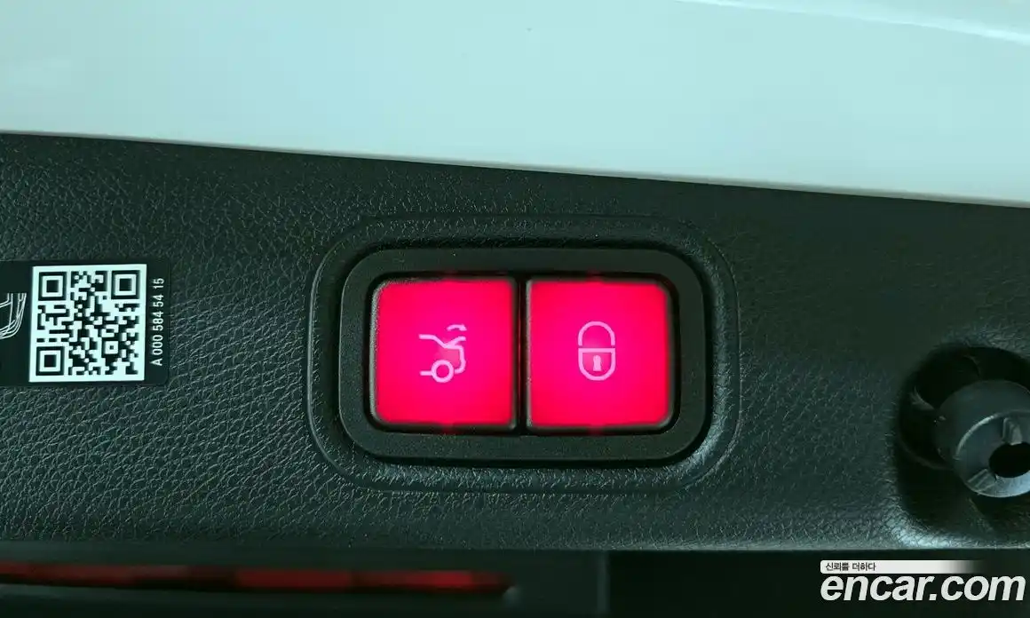 Mercedes-Benz E-Class 2023 2.0 гидро, фото 22
